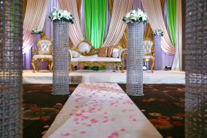 pakistani wedding Calgary PHotography photographer fine art beautiful marriage indoor ceremony lights flashes